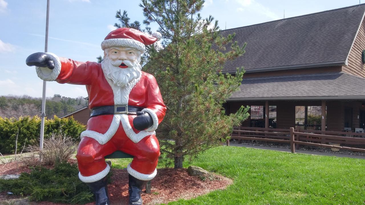 Santa'S Lodge Santa Claus Exterior foto